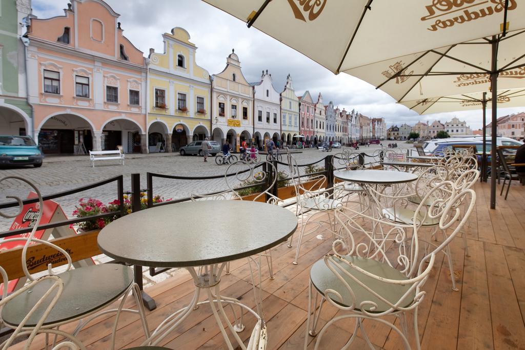 Hotel U Černého orla Telč Exterior foto