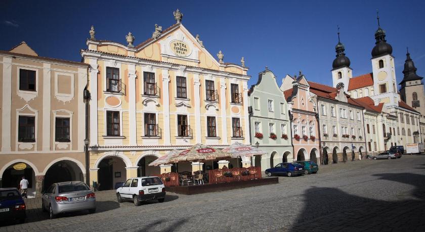 Hotel U Černého orla Telč Exterior foto